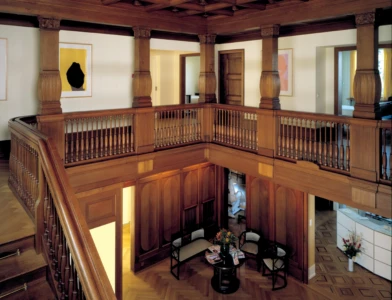 00 23 Klinik im Spiegel Spiegel b BE 02